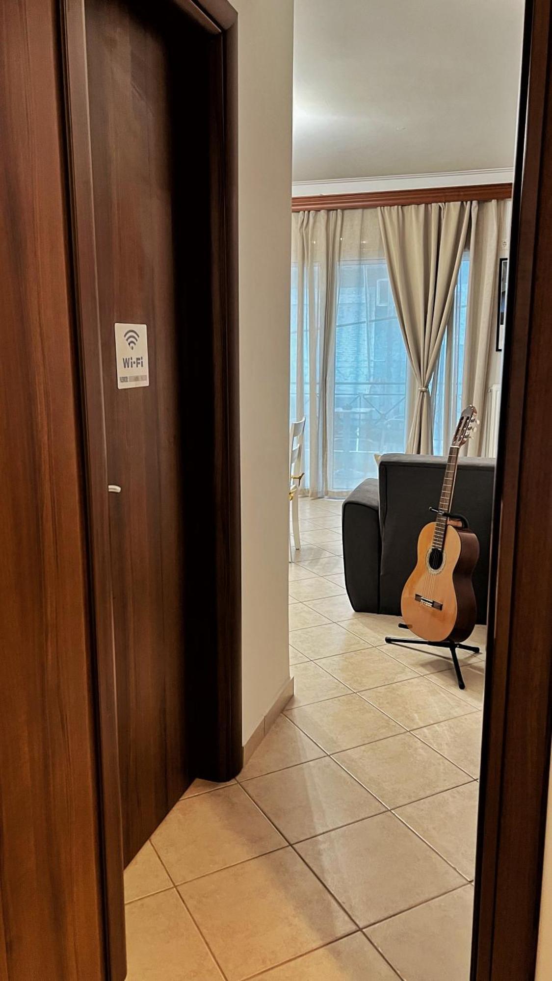 شقة H&H Cozy Retreat بيرايوس المظهر الخارجي الصورة